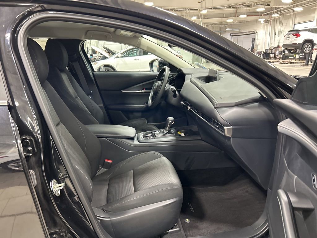 Used 2023 MAZDA CX-30 AWD 2.5 S image 25
