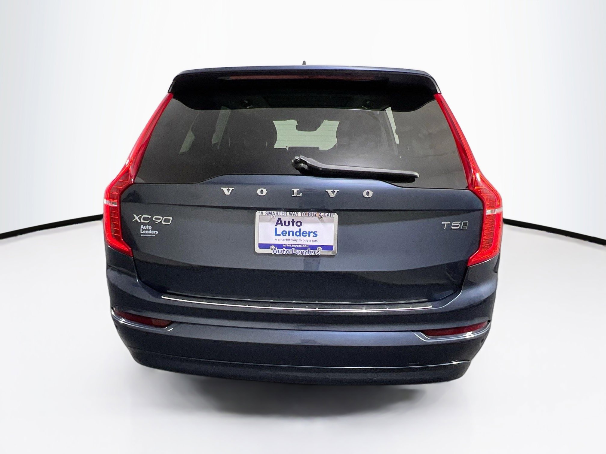 Used 2022 Volvo XC90 T5 Momentum w/ Climate Package image 6