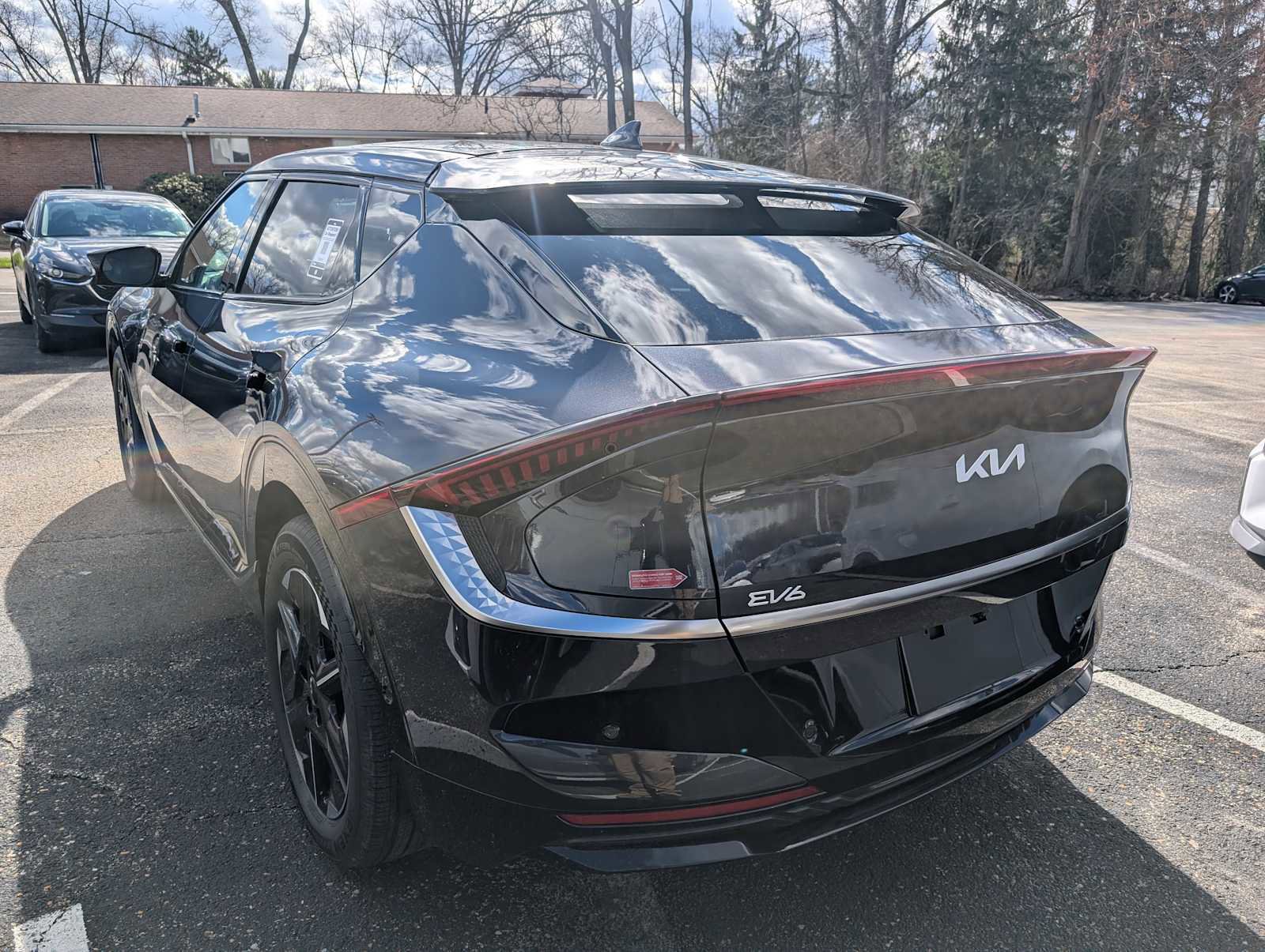 New 2025 Kia EV6 Wind AWD/4WD image 9