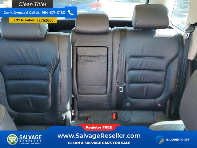 Used 2017 Volkswagen Touareg Executive image 13