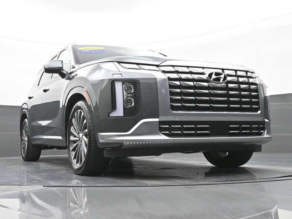 Used 2023 Hyundai Palisade Calligraphy w/ Cargo Package image 51