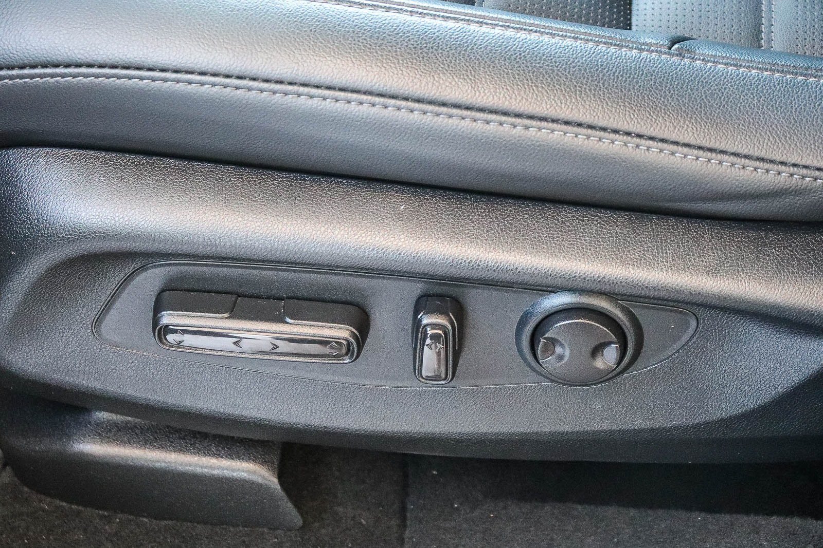 Certified 2025 Honda CR-V EX-L image 25