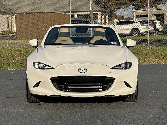Certified 2026 MAZDA MX-5 Miata RF Grand Touring RWD image 2