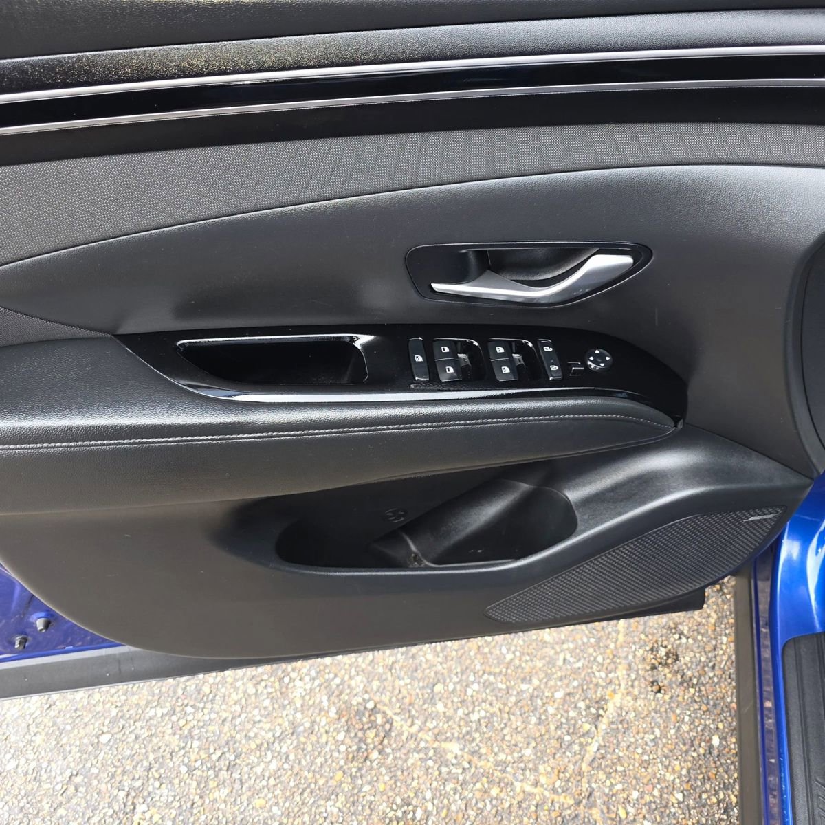 Used 2022 Hyundai Tucson Limited image 25