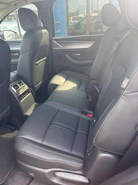 New 2025 MAZDA CX-90 Plug-In Hybrid w/Premium Sport image 10