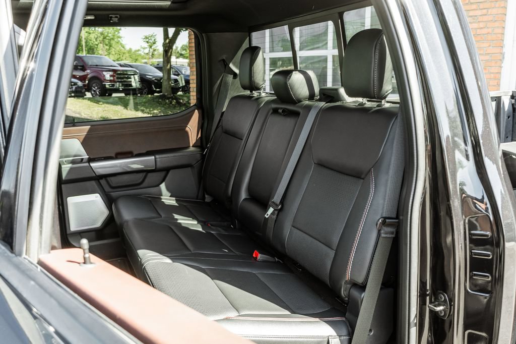 Used 2022 Ford F150 Lariat w/ Equipment Group 502A High AWD/4WD image 29