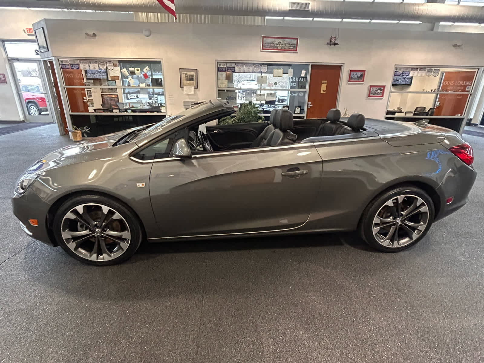 Used 2017 Buick Cascada Premium FWD image 7