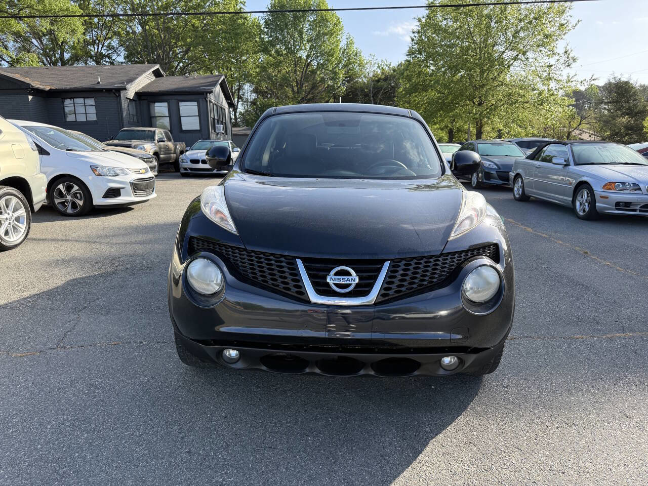 Used 2013 Nissan Juke SL image 3