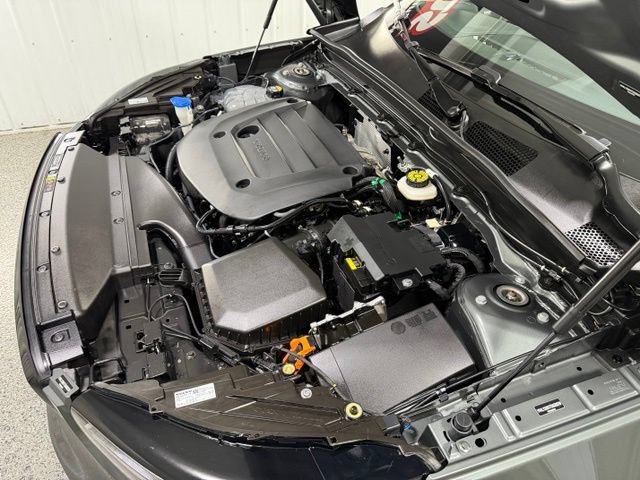 Used 2026 Volvo XC40 B5 Core AWD/4WD image 24