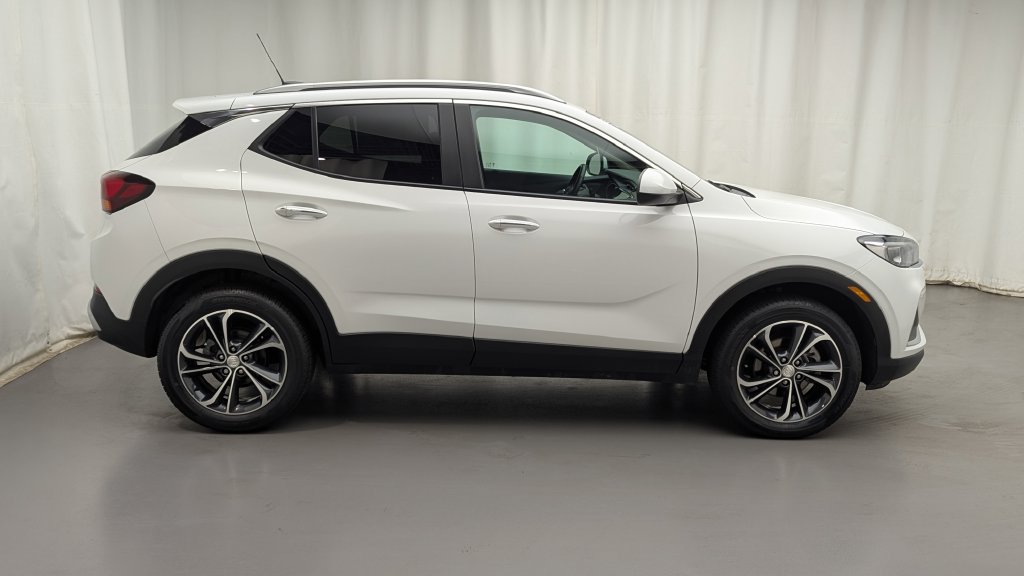 Certified 2023 Buick Encore GX Select w/ Safety Package II AWD/4WD image 6