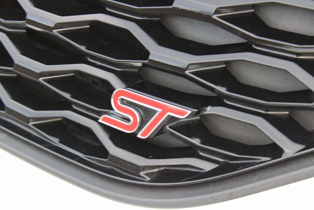 Used 2022 Ford Explorer ST w/ Equipment Group 401A image 10