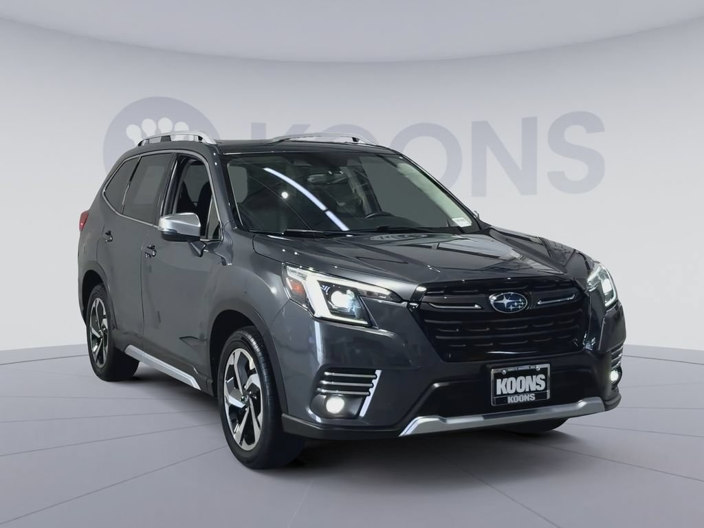 Used 2023 Subaru Forester Touring AWD/4WD image 4
