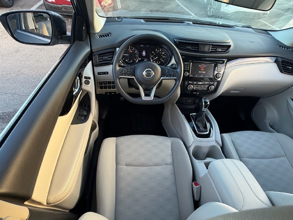 Certified 2020 Nissan Rogue Sport SV FWD image 13