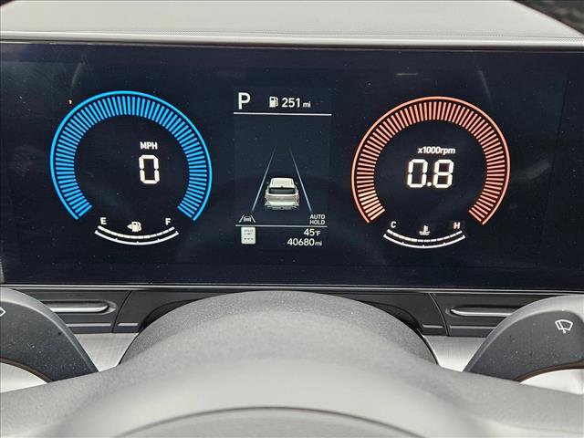 Used 2024 Hyundai Kona SEL image 11