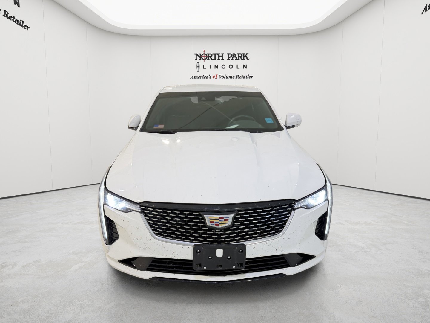 Used 2024 Cadillac CT4 Luxury w/ Cold Weather Package RWD image 8