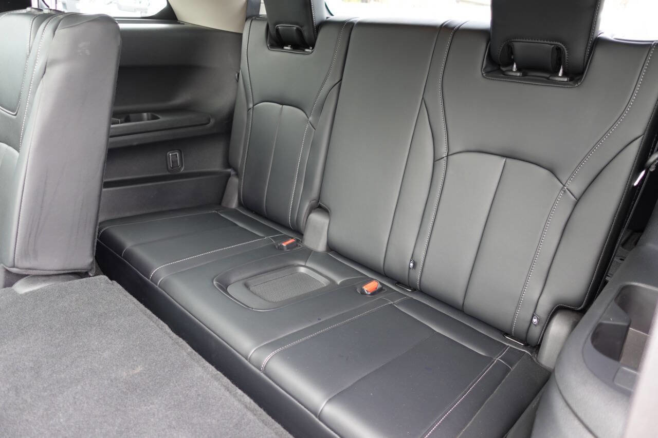 Used 2023 INFINITI QX60 Luxe image 28