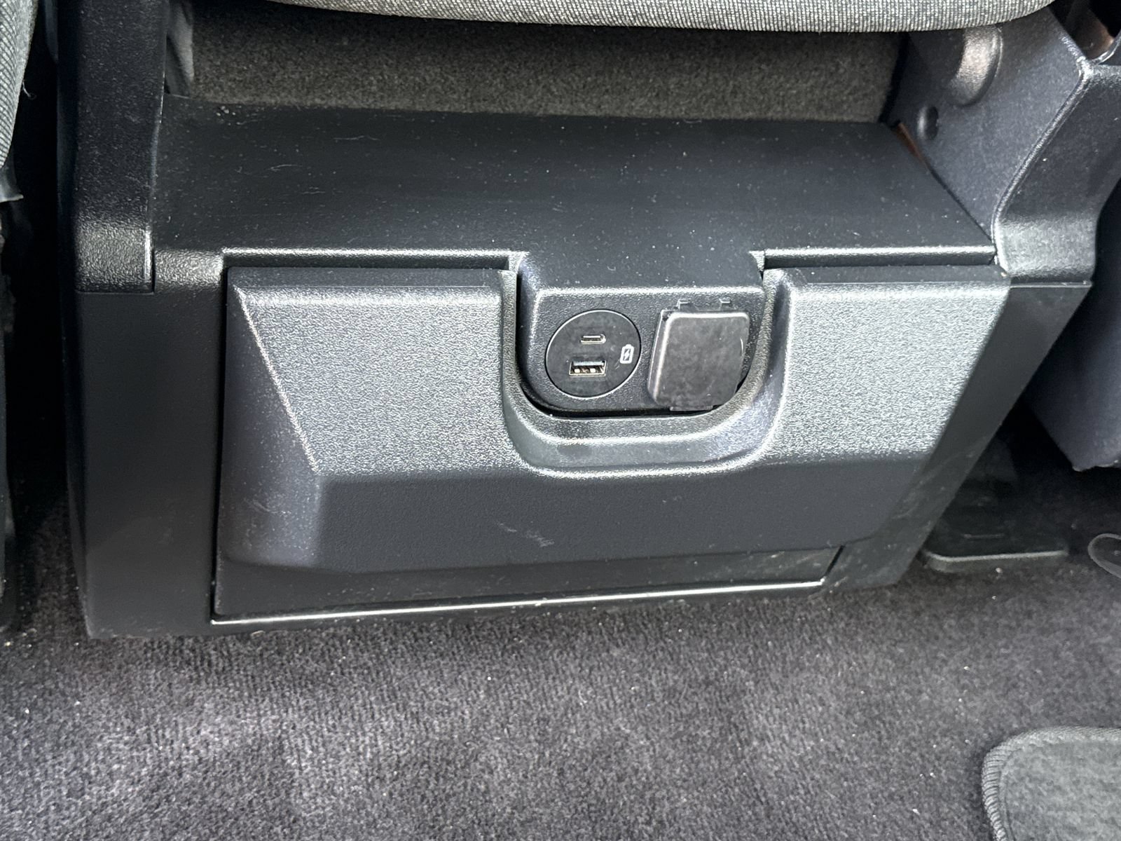 Used 2023 Ford F150 XLT RWD image 11