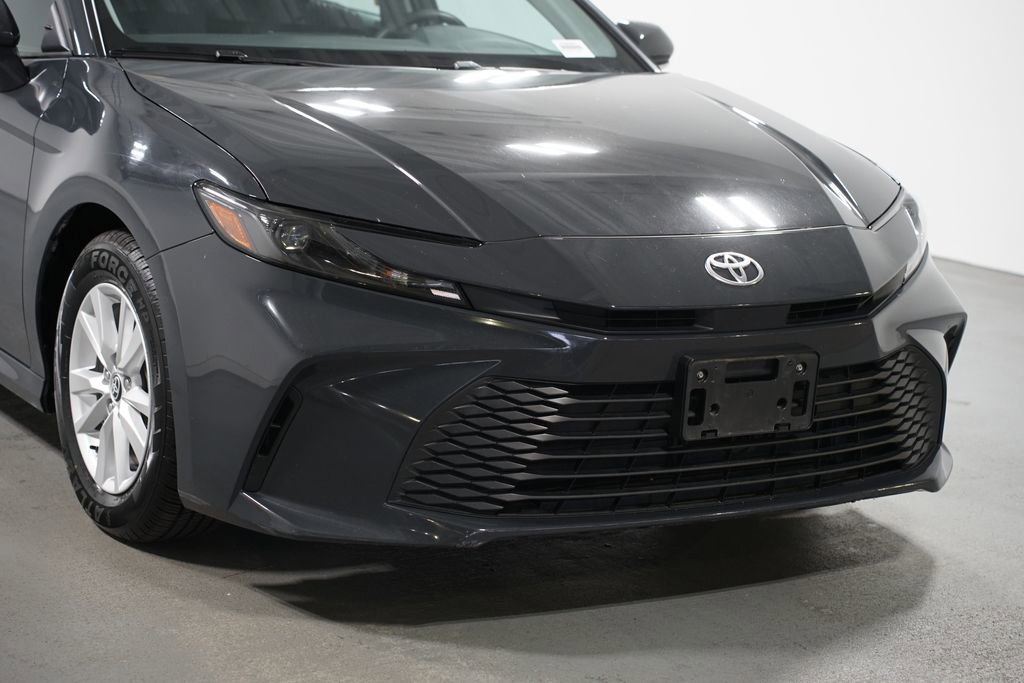 Certified 2025 Toyota Camry LE image 4