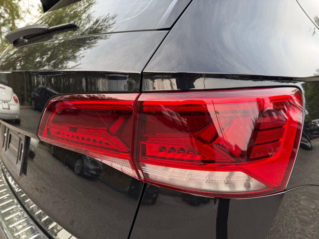 Used 2022 Volkswagen Taos S image 11