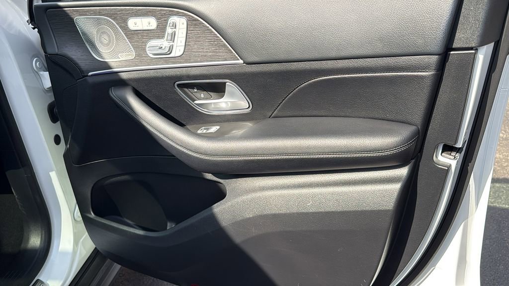 Certified 2024 Mercedes-Benz GLS 450 4MATIC image 12