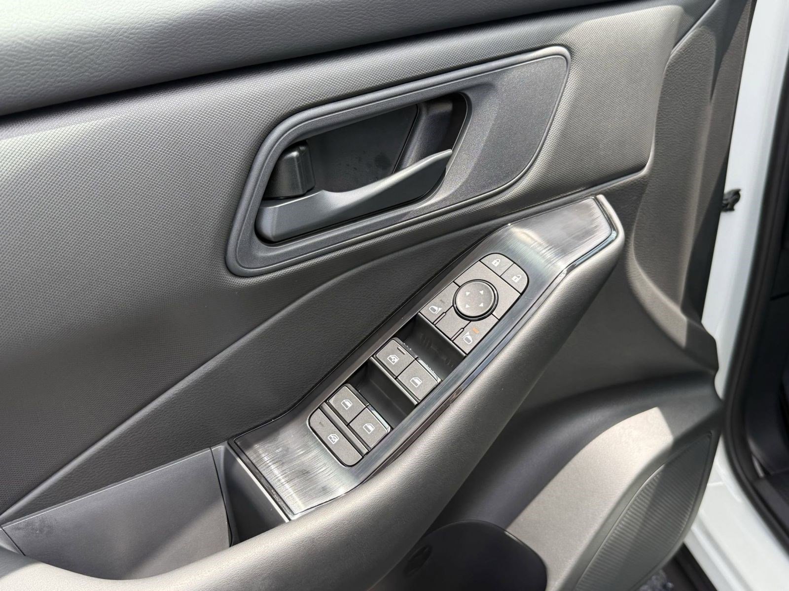 Certified 2026 Nissan Rogue S image 12