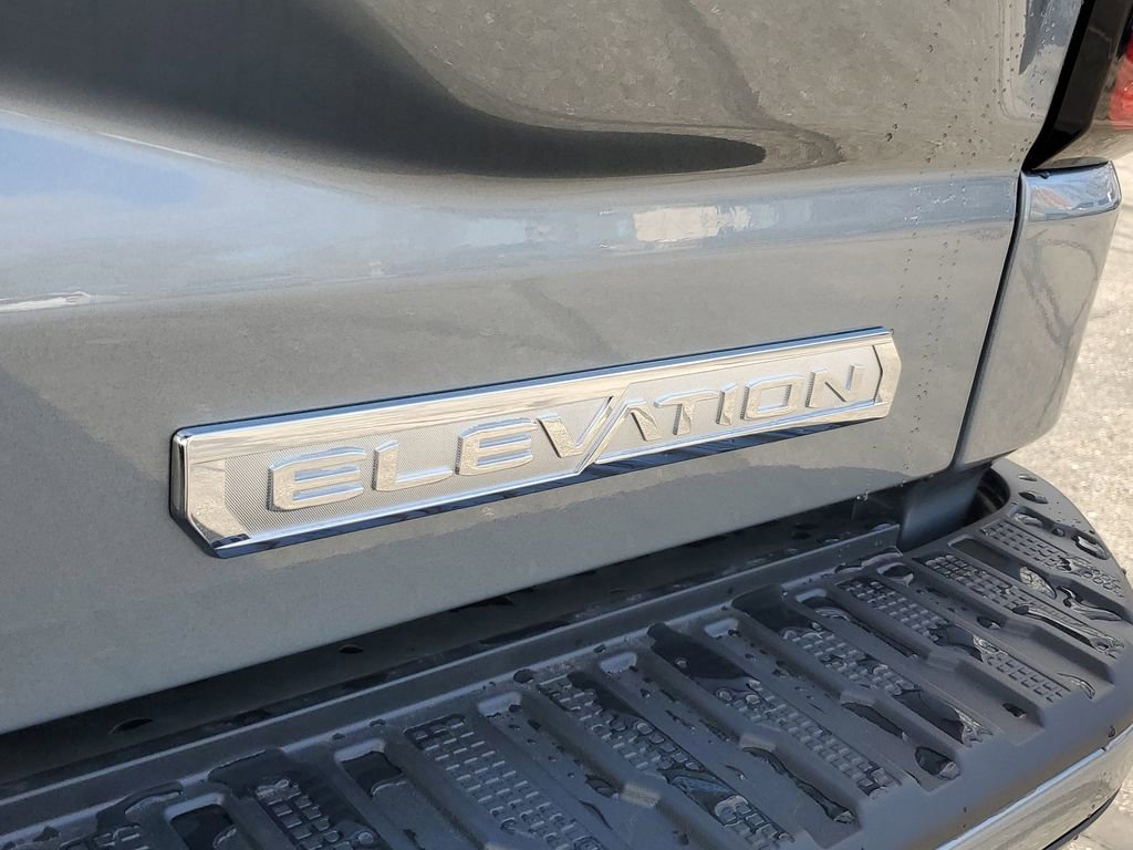 New 2026 GMC Sierra 1500 Elevation image 7