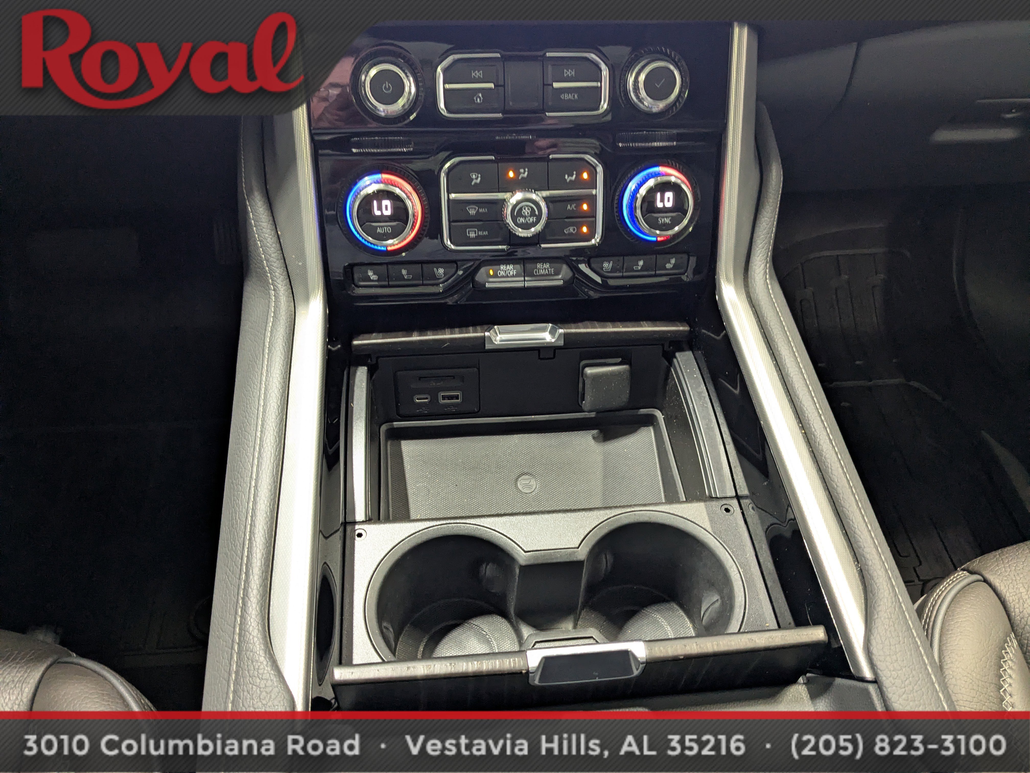 Used 2021 GMC Yukon XL Denali w/ Denali Ultimate Package image 27