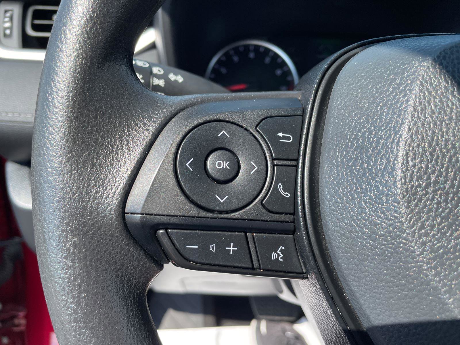 Certified 2022 Toyota RAV4 XLE image 21