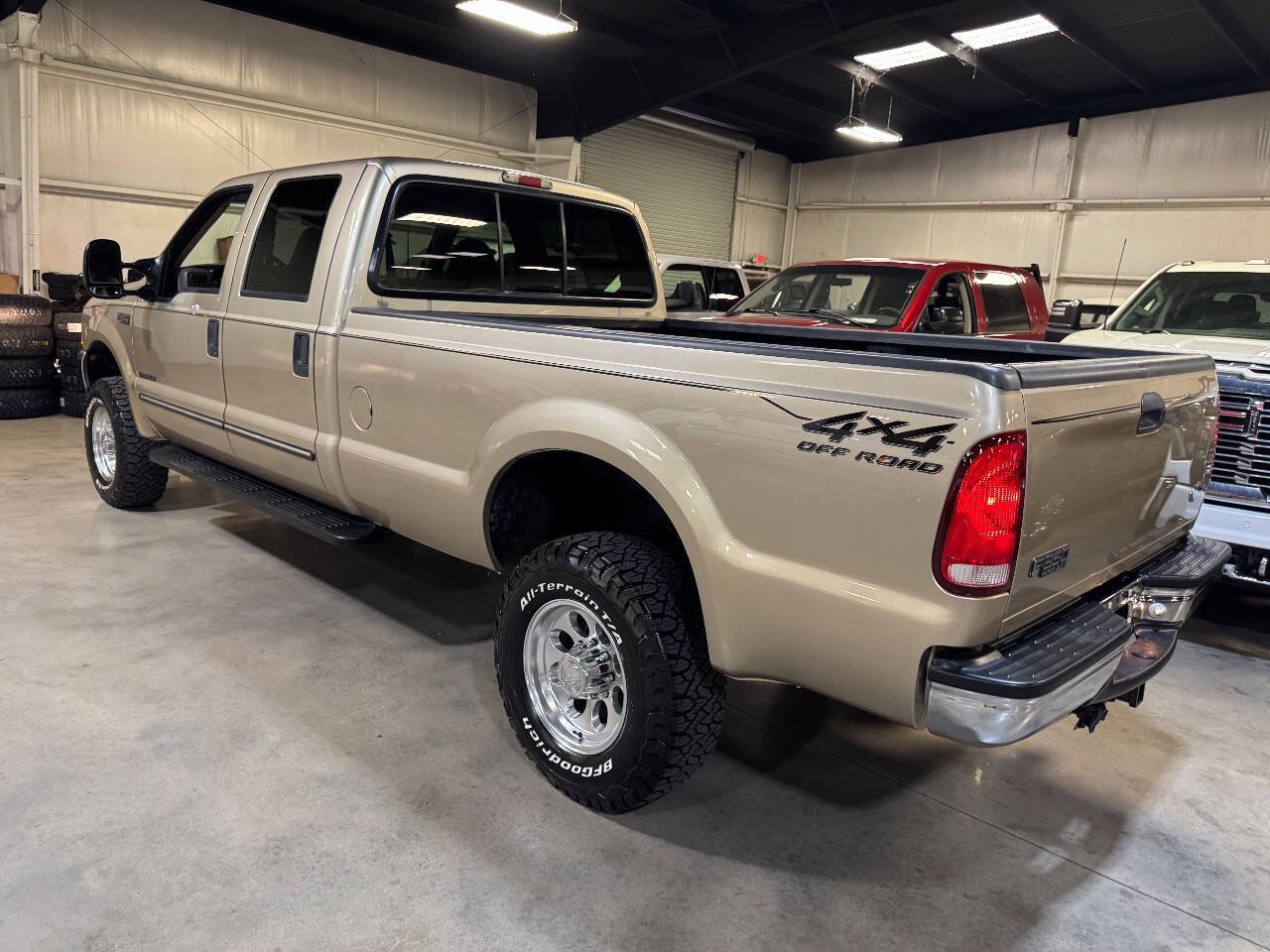 Used 2000 Ford F350 Lariat AWD/4WD image 2
