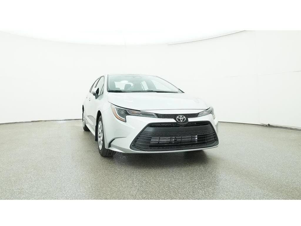 Used 2025 Toyota Corolla LE FWD image 35