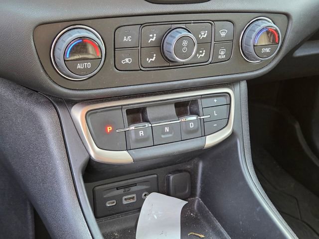 Used 2023 GMC Terrain Denali w/ LPO, Floor Liner Package AWD/4WD image 24