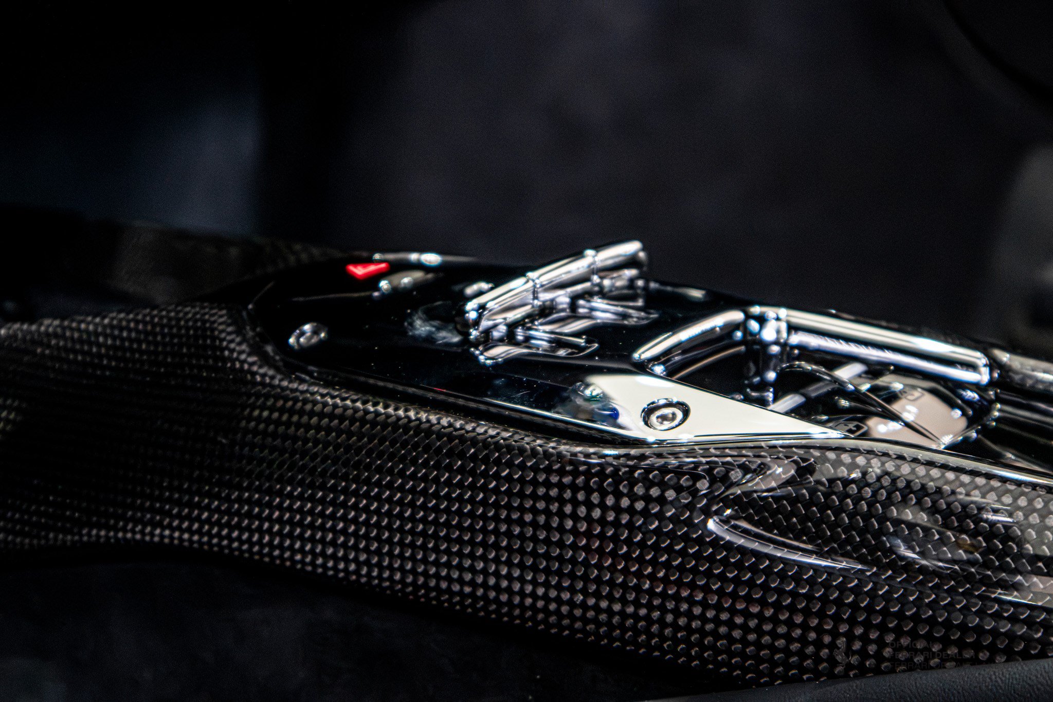 Used 2025 Ferrari 296 GTB RWD image 15