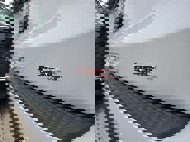 New 2026 GMC Yukon XL Denali w/ Sun & Power Step Package image 7