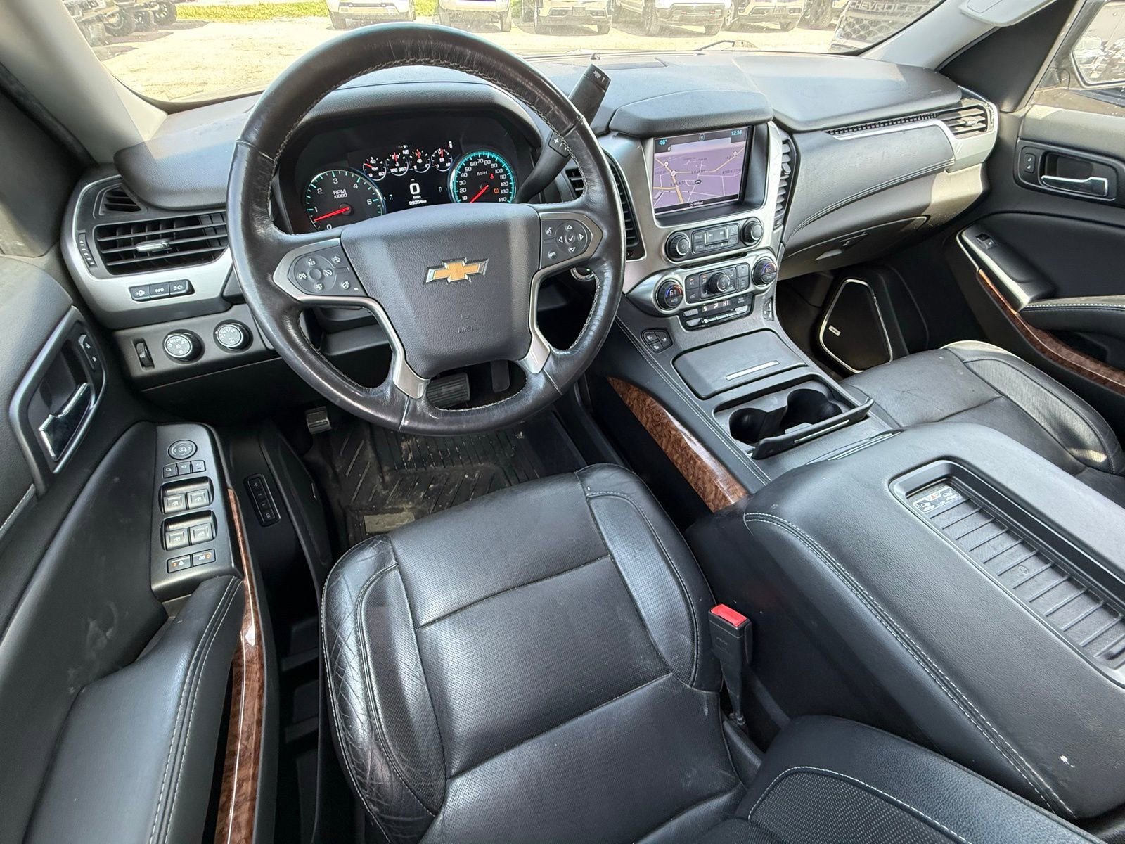 Used 2018 Chevrolet Tahoe Premier AWD/4WD image 14