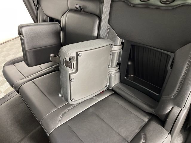 Used 2023 GMC Sierra 1500 SLT w/ SLT Convenience Package image 40