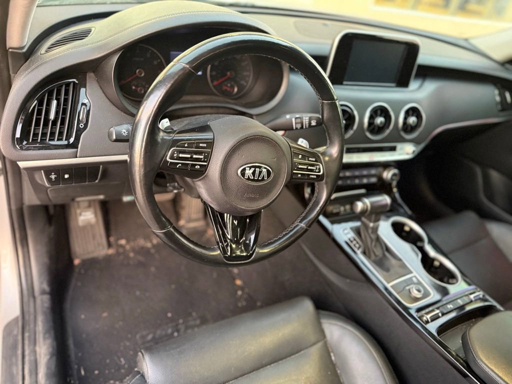 Used 2018 Kia Stinger image 14