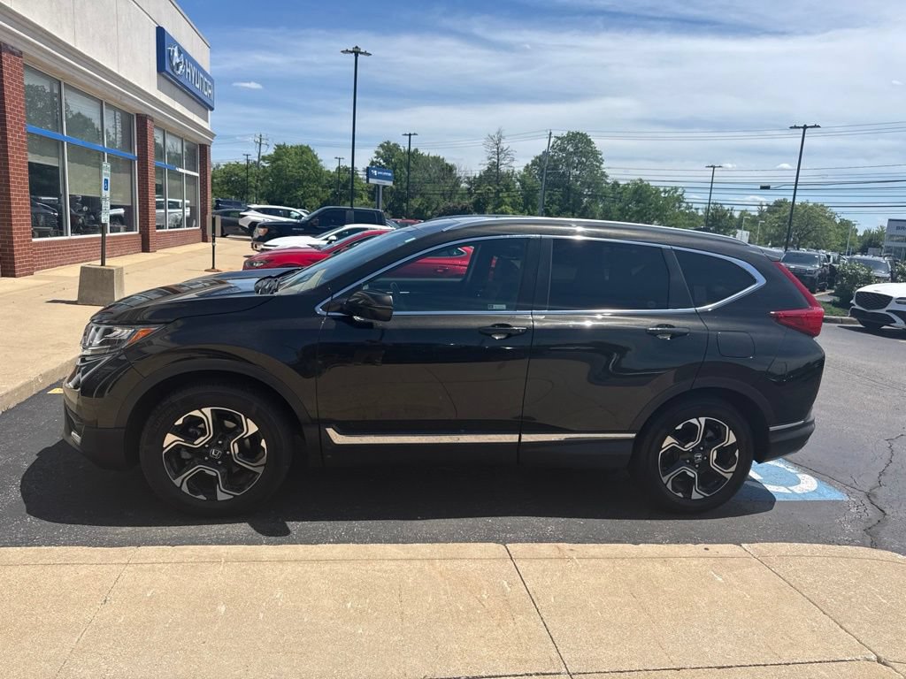 Used 2019 Honda CR-V Touring image 3