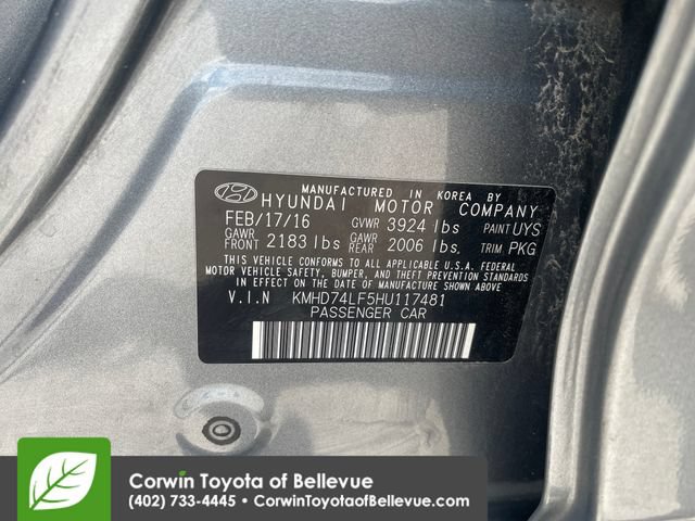 Used 2017 Hyundai Elantra SE FWD image 16