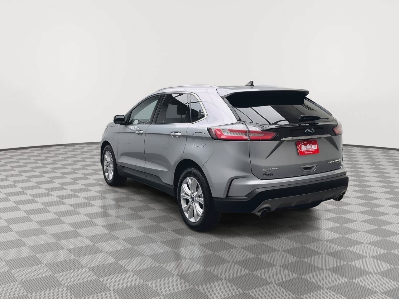 Used 2020 Ford Edge Titanium w/ Cargo Accessory Package AWD/4WD image 39