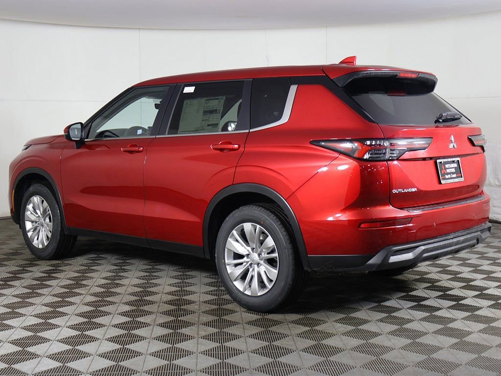 New 2026 Mitsubishi Outlander ES AWD/4WD image 9