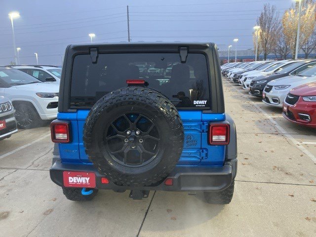 Used 2024 Jeep Wrangler Willys image 7
