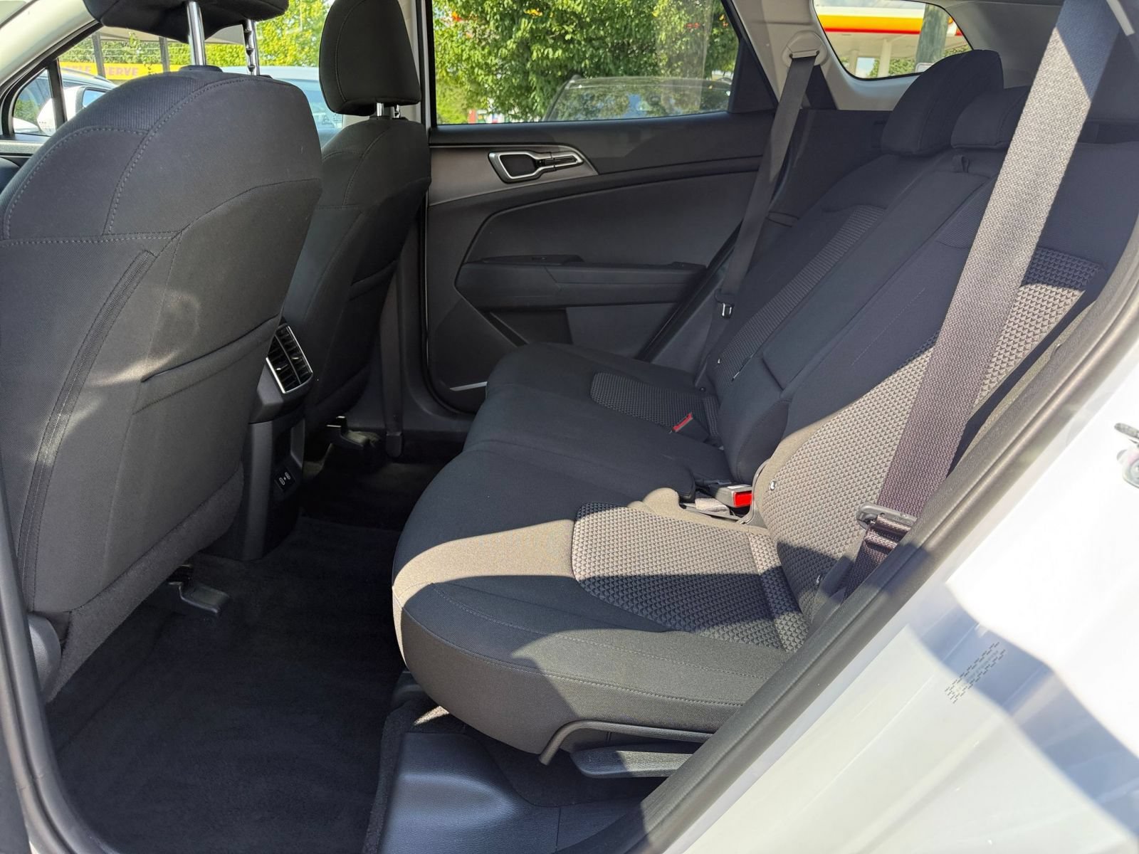 Used 2026 Kia Sportage LX FWD image 25
