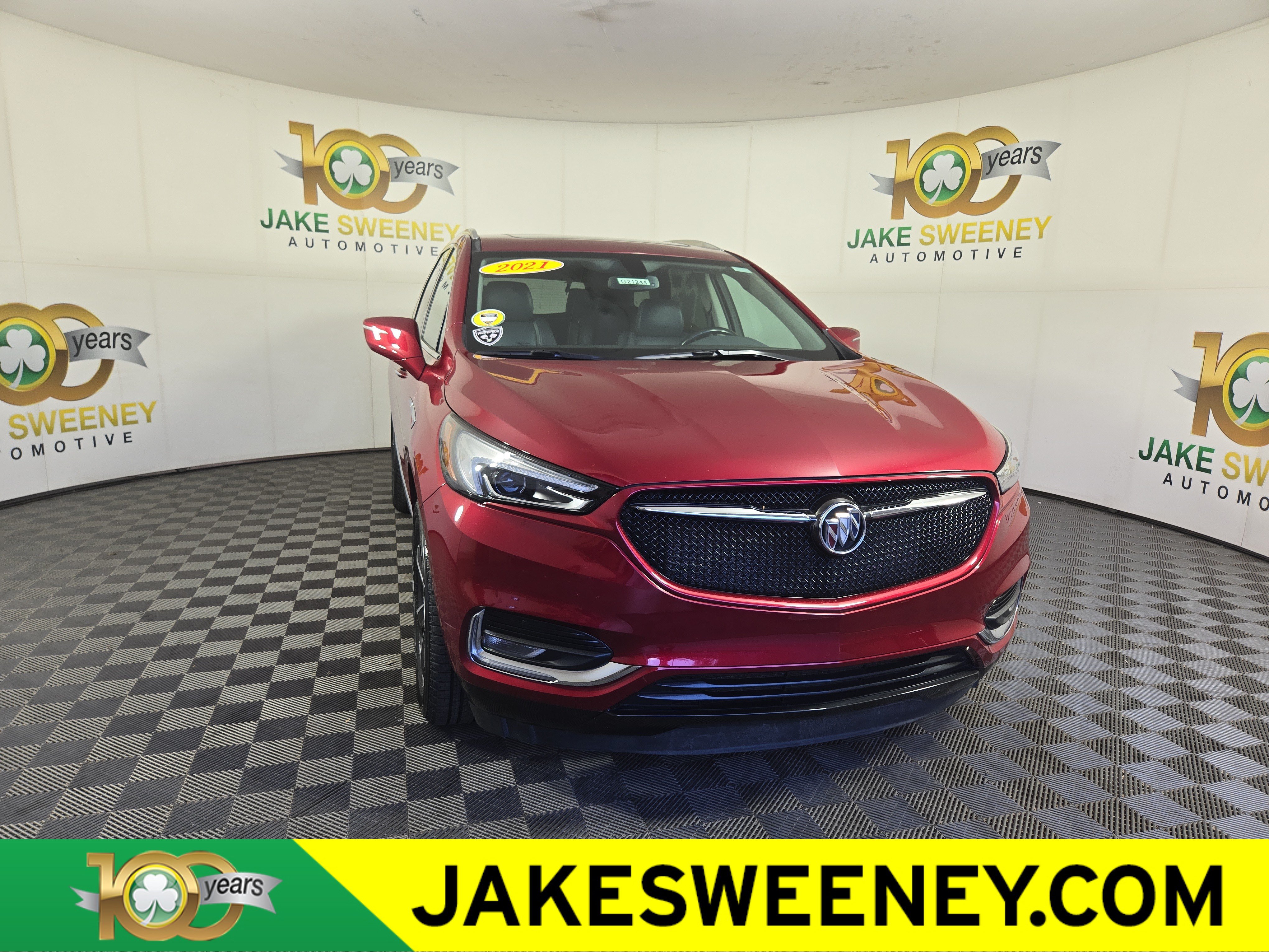 Used 2021 Buick Enclave Essence w/ Sport Touring Edition FWD image 1
