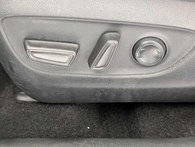 Used 2025 Toyota RAV4 XLE image 13