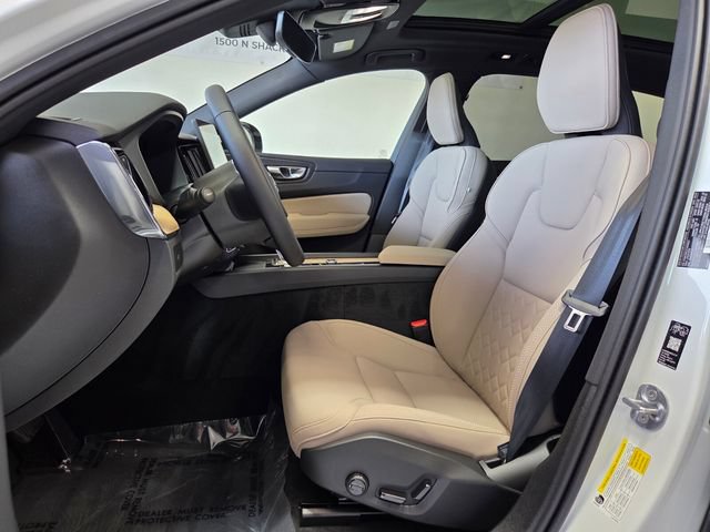 New 2026 Volvo XC60 B5 Plus w/ Protection Package Premier AWD/4WD image 8