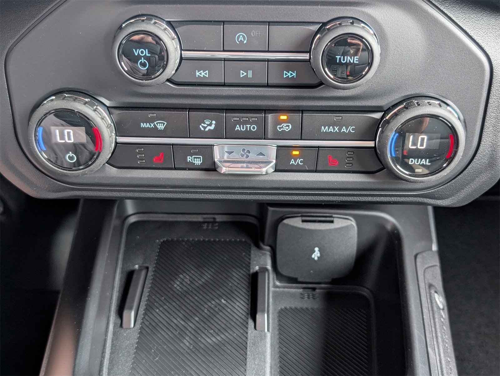 New 2025 Ford Bronco Big Bend image 17