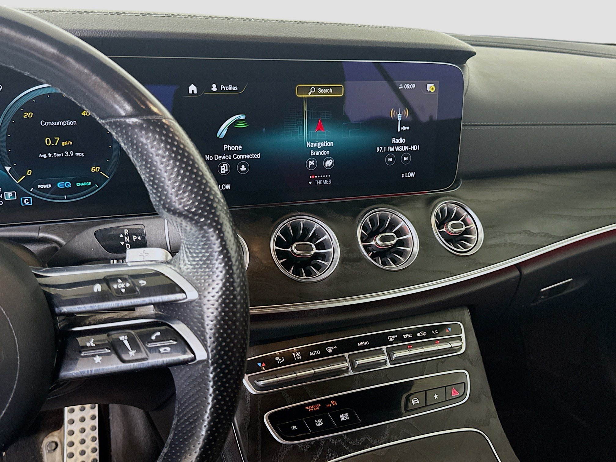 Used 2022 Mercedes-Benz E 450 Cabriolet w/ AMG Line image 18