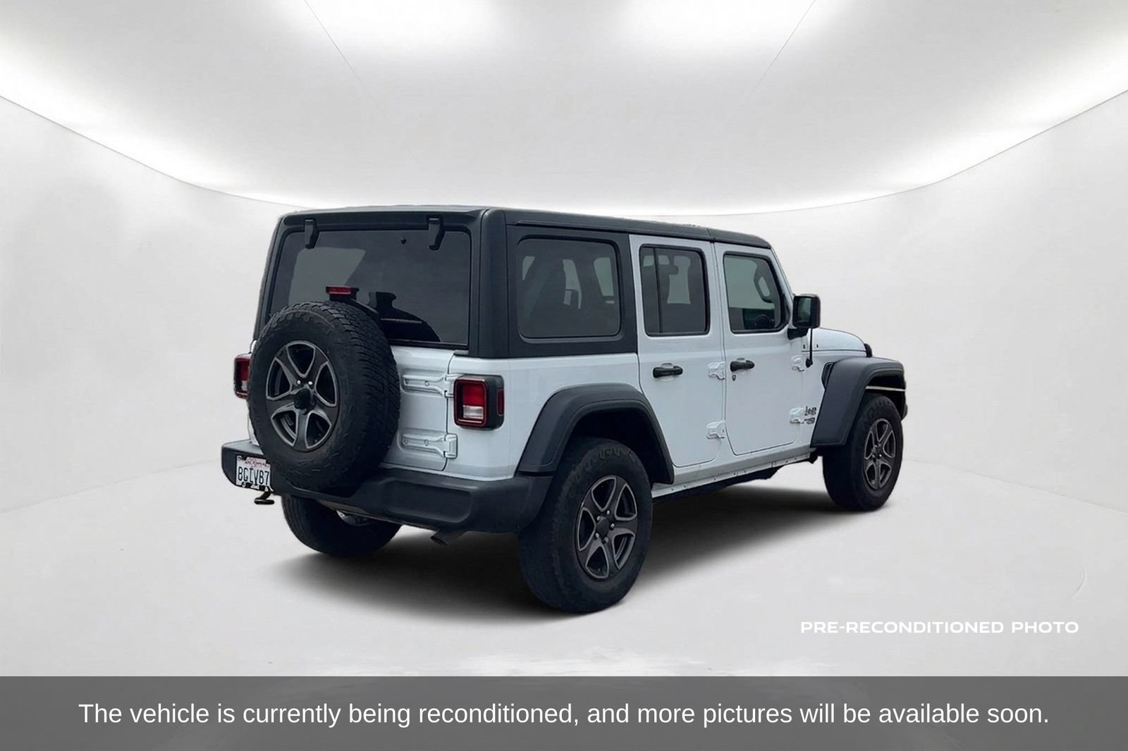 Used 2018 Jeep Wrangler Unlimited Sport S AWD/4WD image 6