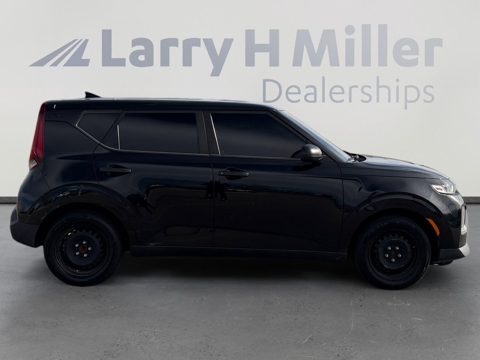 Used 2020 Kia Soul LX image 7