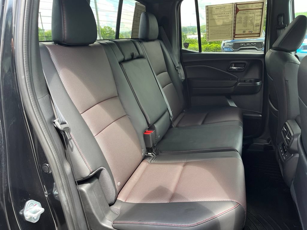 Used 2025 Honda Ridgeline Black Edition image 27